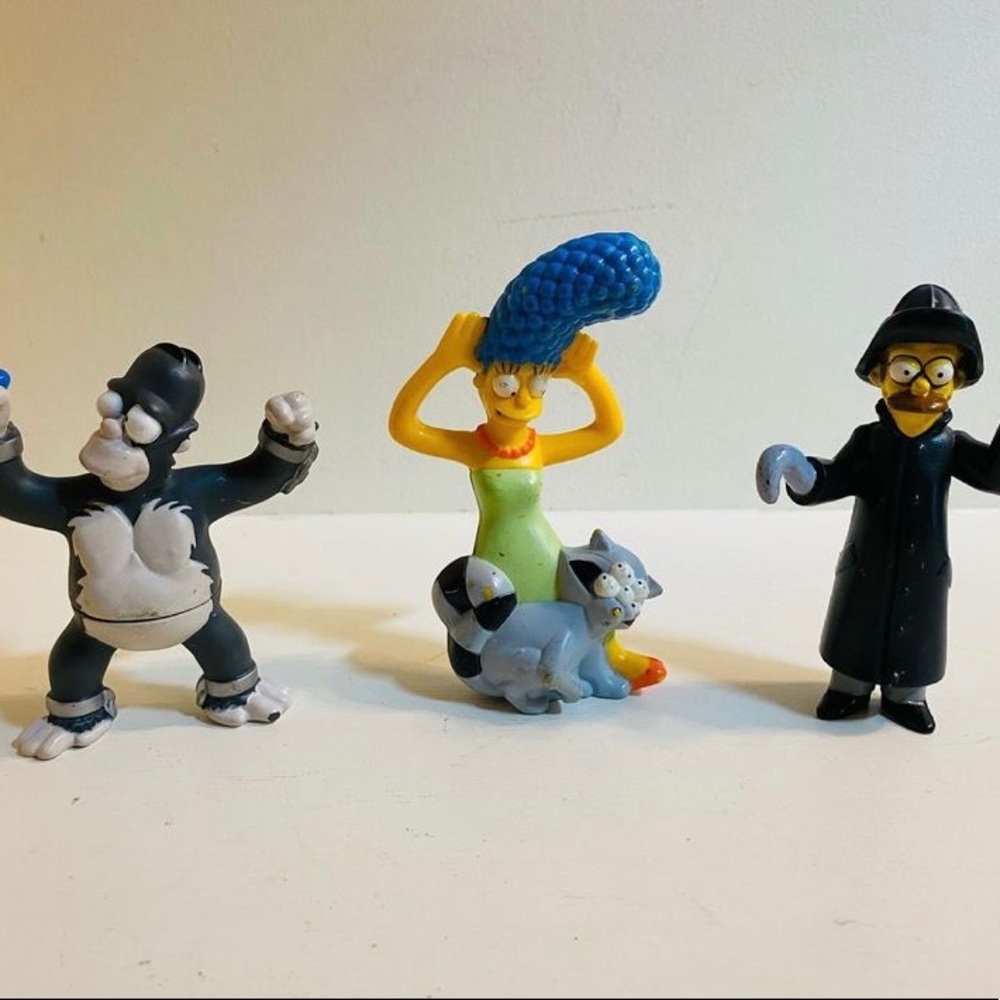 3X Burger King Simpsons toys 2007